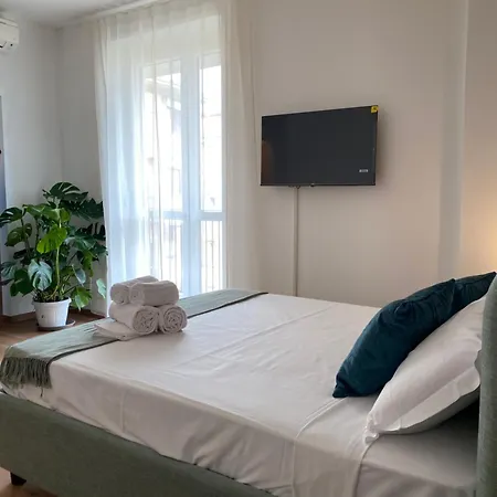 Apartment 11 Mailand