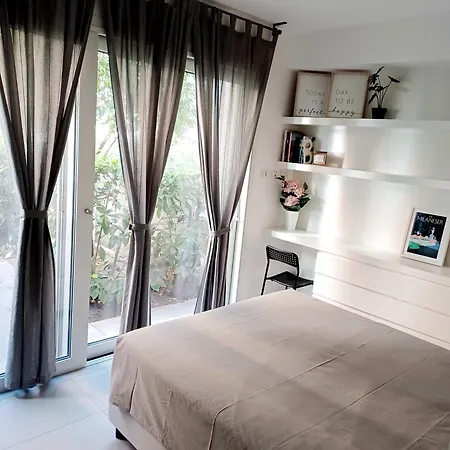 California Suite, Zona Tortona-solari-citylife, Un'oasi Nel Centro Di Appartamento
