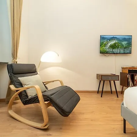 The Artist's Nest - On The Navigli Apartman Milánó