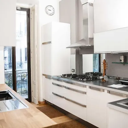 The Moscova Gallery House Апартаменты Милан