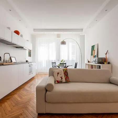 Sant'agostino Design - Metro M2 - Cattolica 米兰