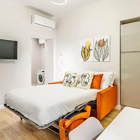 Apartman Modern Apartment Near Metro - Easy Access Duomo *