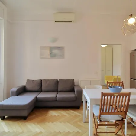 Station - Your From Apartament