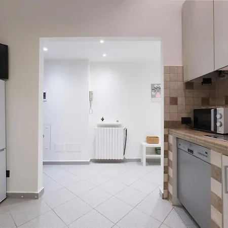 Apartment Primopiano - De Sanctis Milan