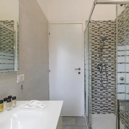 Monte Ceneri, 71 - Modern, Comfortable And Well-connected * Milaan