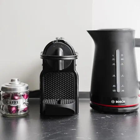 Modern In Isola-garibaldi *