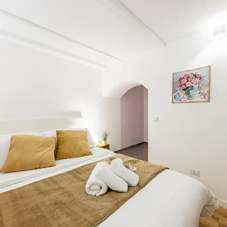 아파트 Colonna Lovely Loft - 10 Min Duomo - Buonarroti M1