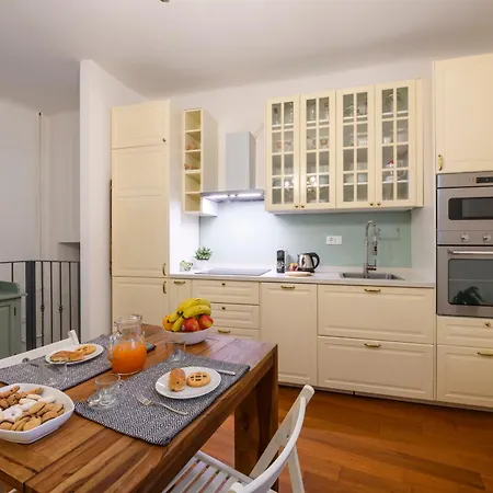 Marcona, 1 - Quiet Milanese Apartament