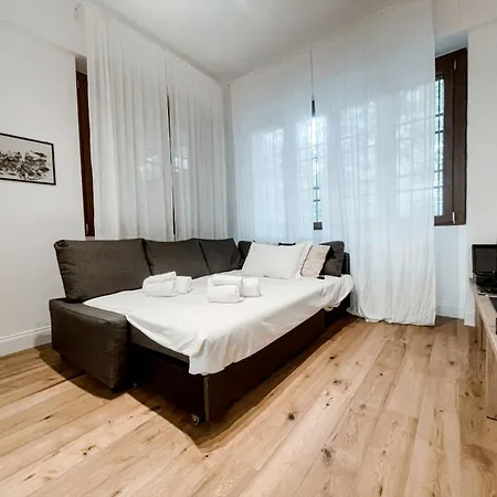 Ricciarelli Suite, Design *