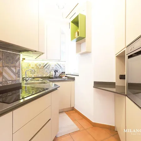 Porta Vittoria - * Milán