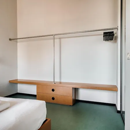 Just Urban - Chic Retro 1br -10 Min By Tram To Duomo *