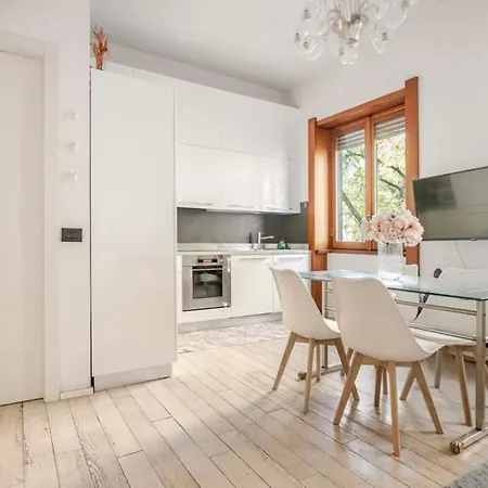 Casa Di Brando-milano Centro Citta Apartment