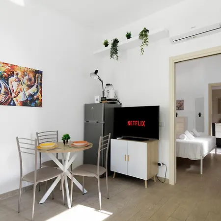 5 Min Walk To M1 Metro - Private - Citylife * ミラノ