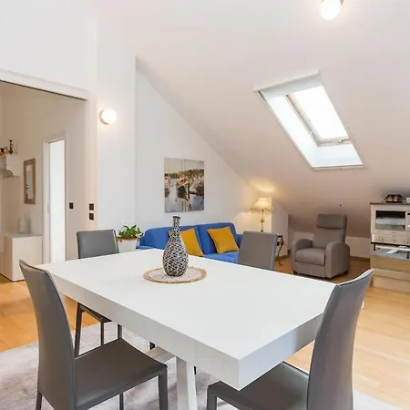 Romantic Navigli Attic Free Garage 255 X 520 Cm Μιλάνο