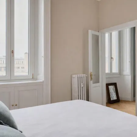 Apartamento Bright 2br Steps From Arco Della Pace Milán