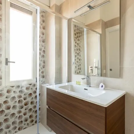 Bdc - With Parking! Apartment Milan