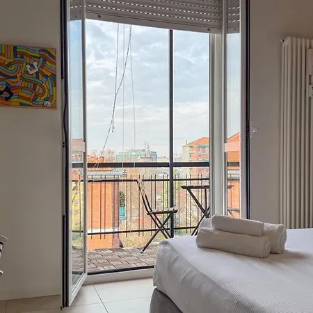 Metro 8 Min Cozy With Balcony