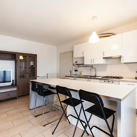 Youhosty-mezzofanti 24 Apartamento Milán