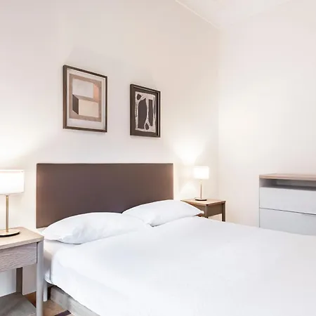 Easylife - - Lovanio 10 - Brera * Milán