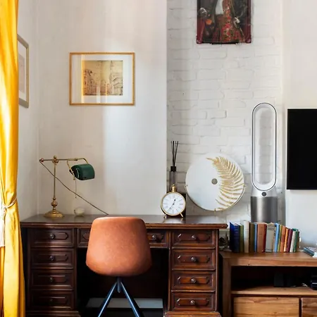 Industrial-chic In The Heart Of Isola Appartement *