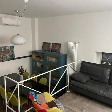 Apartament Downtown Apartment, Peace &sport Mediolan