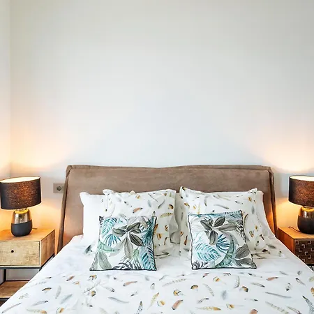 The Luxe Naviglio - 5 Min From Metro M4 Frattini