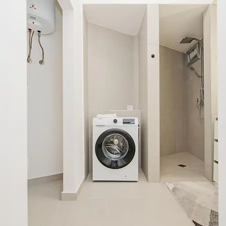Bnbest San Siro 6 Pax Apartament *