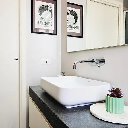 Bilocale Moderno E Silenzioso Vicino Navigli E Duomo Con Metro M4, Apartman