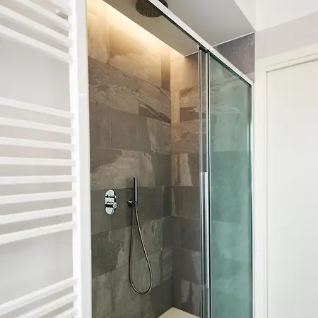 Bilocale Moderno E Silenzioso Vicino Navigli E Duomo Con Metro M4, Apartman