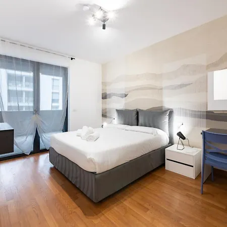 Apartamento Elegante Appartamento - Fiera - Parcheggio Gratuito