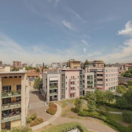 Stylish Near Duomo, Near Metro, Balcony *