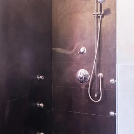 Bohemien Chic 20 Minutes From The Duomo By Hotea * Milano