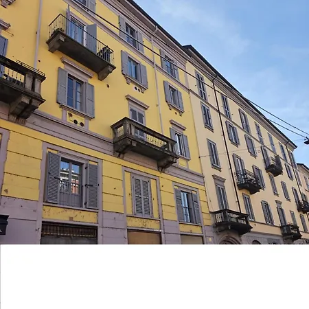 La Finestra Sul Naviglio Grande Lägenhet