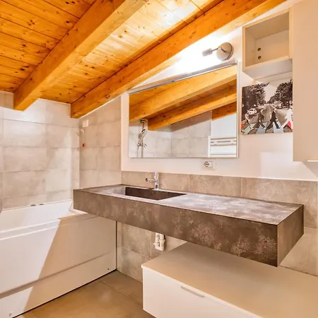 Just Urban - Design Loft 2 Bathrooms And Balcony - 9 Min M4 Duomo *