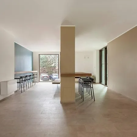 Luxury With Gym Near Citylife Metro Portello Apartament Mediolan