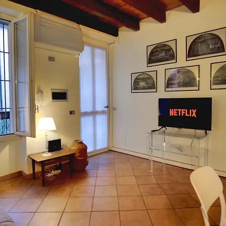 Corso Garibaldi - Two-rooms In The Heart Of Brera Appartement