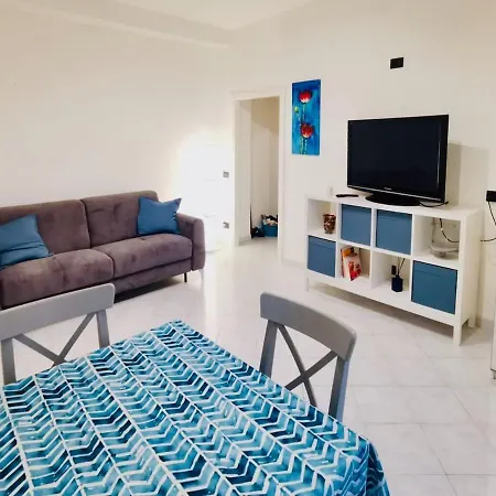 Arena Mecenate House