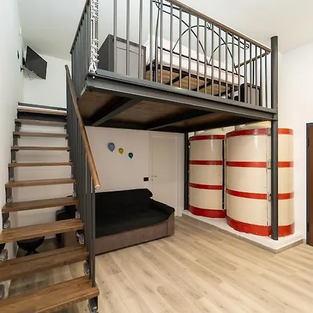 شقة Spacious With Wifi And Ac *
