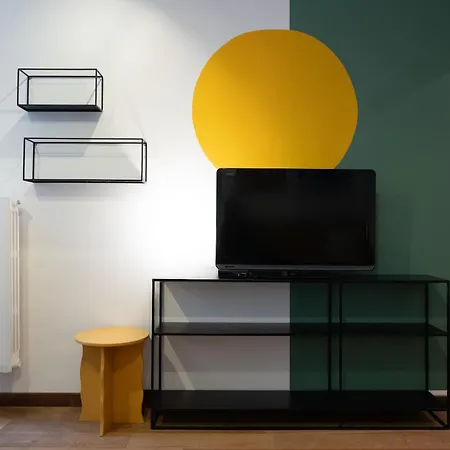 Apartment Beautiful Cozy And Modern One Milan