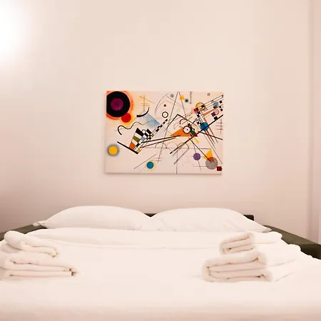 Oxart - Design A Due Passi Da Loreto