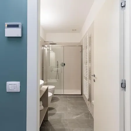 Design Art - Gym & Location *