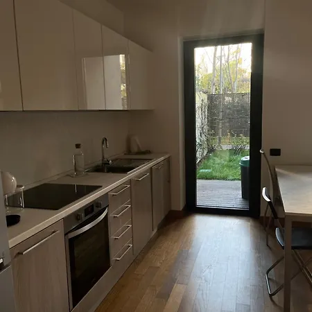 Loft Con Giardino Fieramilano Citylife ミラノ