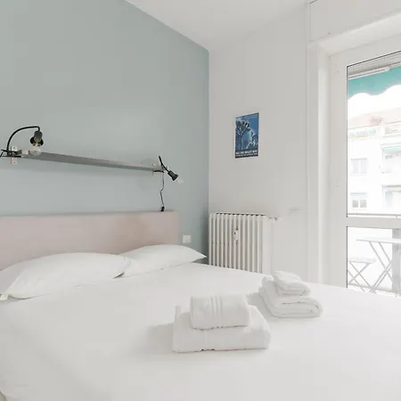 Guesthost - Lovely In Maggiolina * Milán