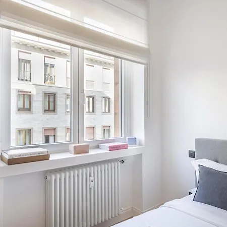 Easylife - - Modrone 6 - Duomo Mediolan
