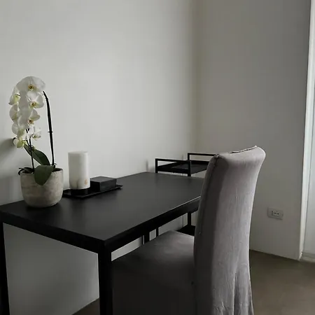 Urban Retreat Minutes Away From Duomo Cathedral Milano