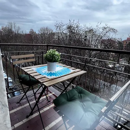One-bedroom Bicocca 公寓 *