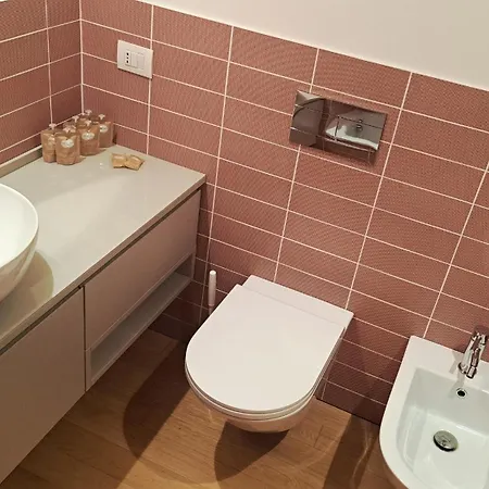 Lejlighed M4 Tolstoi - Tolstoj -130mq - 3 2 Bagni -navigli- Linate Milano