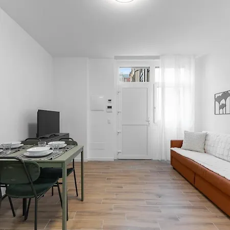 2 Apt, M3 Affori 15 Min To Duomo E Wifi Mailand