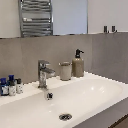 Daire Porta Venezia - 10 Minuti Dal Duomo Milano