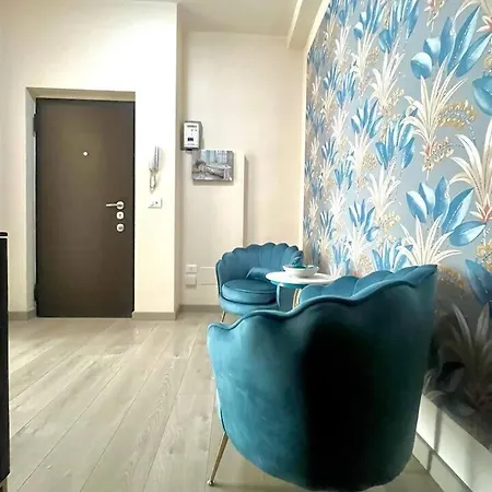 Guesthost - Balcony Flat X3 Linate Airport Mm4
